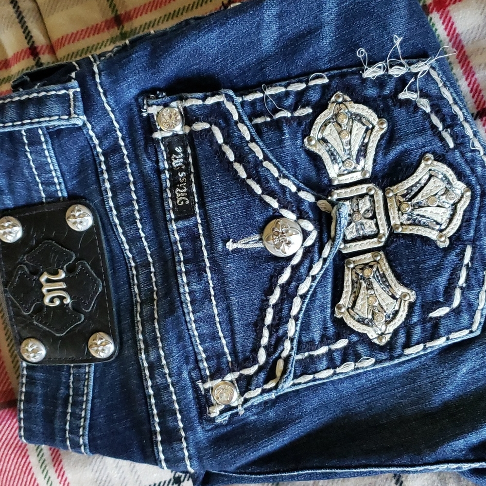 Miss Me Boyfriend Ankle Jeans